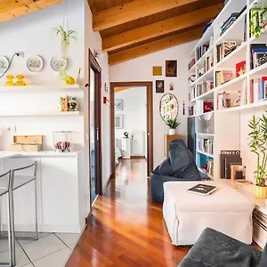  Appartamento Le Domus Milano_attic With Terrace